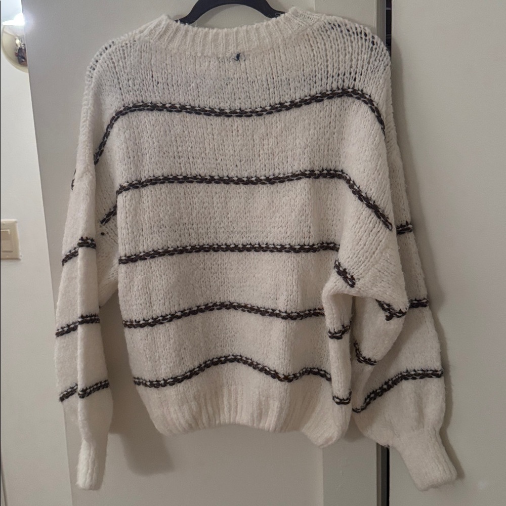 Striped sweater - Picture 8 of 8